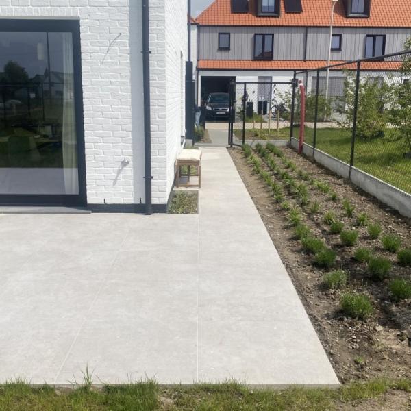 Terras en oprit